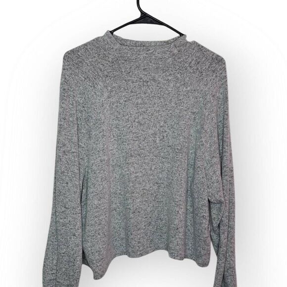 H&M Women's Pullover Sweater Heathered Gray Long Sleeve size Medium - Picture 1 of 6